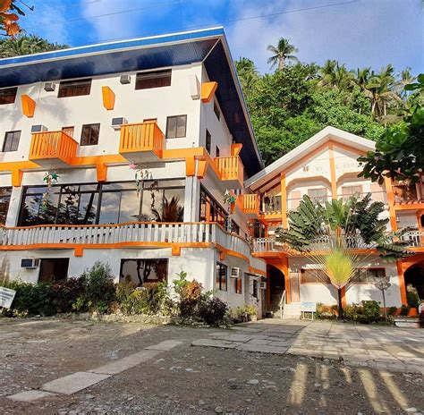 hotels in surigao